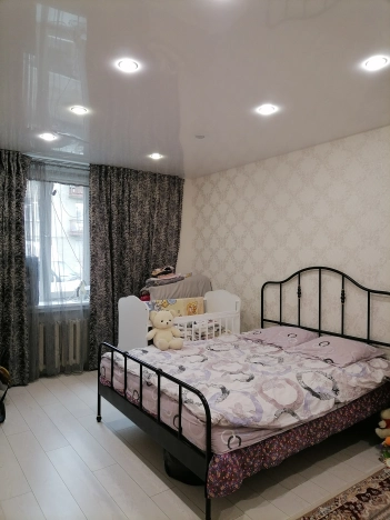 Купить трехкомнатную квартиру в Новосибирске. Вариант № 37485, 0, площадь -  квм, цена 6100000 рублей