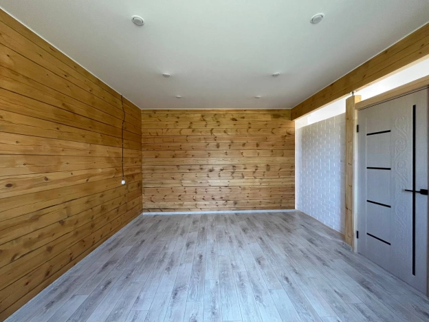 Купить дом на улице Белокаменная в Улан-Удэ. Вариант № 9455, 6, площадь -  квм, цена 4800000 рублей