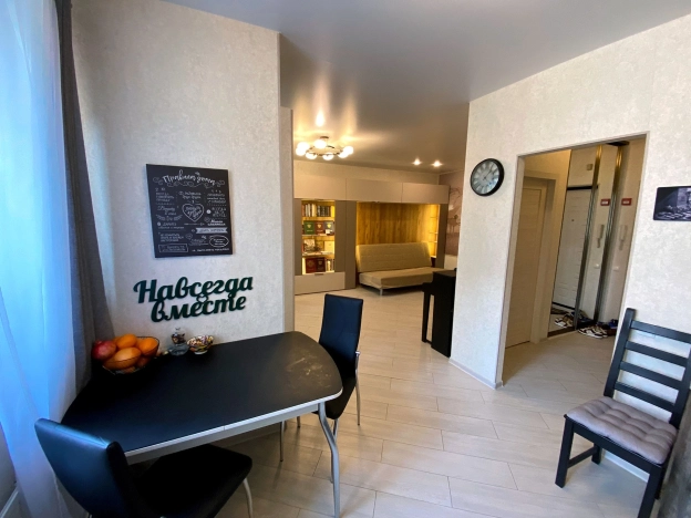 Купить квартиру в Москве. Вариант № 8048470, 6, площадь - квм, цена 15700000 рублей