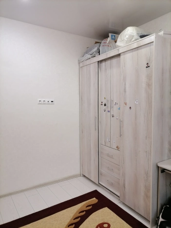 Купить трехкомнатную квартиру в Новосибирске. Вариант № 37485, 9, площадь -  квм, цена 6100000 рублей