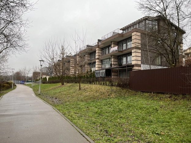 Купить квартиру в Москве. Вариант № 9870755, 16, площадь -  квм, цена 15000000 рублей