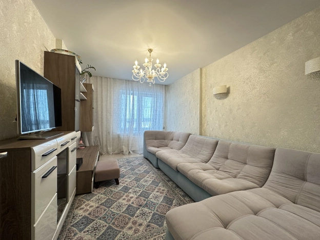 Купить трехкомнатную квартиру в районе Приморский в Санкт-Петербурге. Вариант № 7172743, 4, площадь -  квм, цена 18000000 рублей