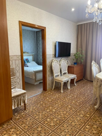 Купить трехкомнатную квартиру в районе Ленинский в Новосибирске. Вариант № 48442, 9, площадь -  квм, цена 6300000 рублей