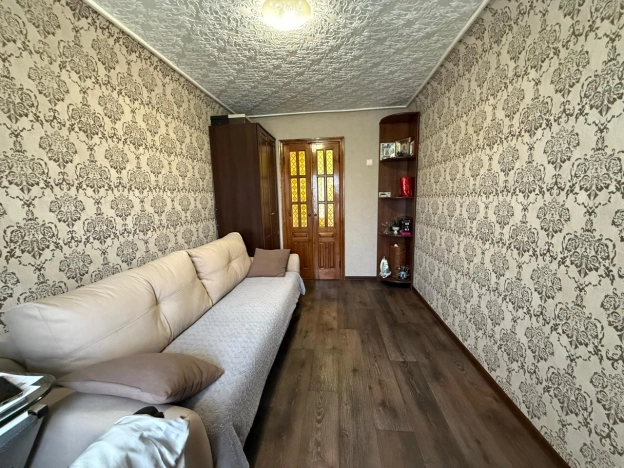 Купить трехкомнатную квартиру в Семилуках. Вариант № 50511, 17, площадь -  квм, цена 5000000 рублей