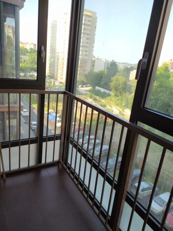 Снять квартиру в районе Дзержинский в Новосибирске. Вариант № 7778009, 9, площадь -  квм, цена 40000 рублей