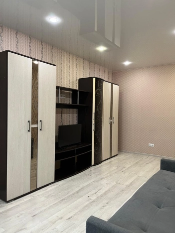 Снять однокомнатную квартиру в Московской области. Вариант № 9097459, 9, площадь - квм, цена 23000 рублей