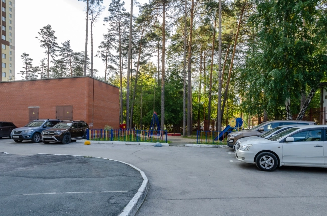 Купить двухкомнатную квартиру в ЦАО в Новосибирске. Вариант № 13238, 35, площадь -  квм, цена 9800000 рублей