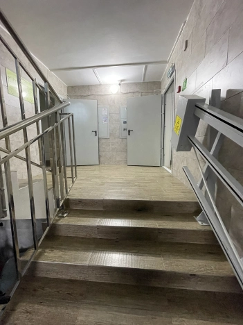 Купить однокомнатную квартиру в Приморском крае. Вариант № 5247470, 8, площадь -  квм, цена 6100000 рублей