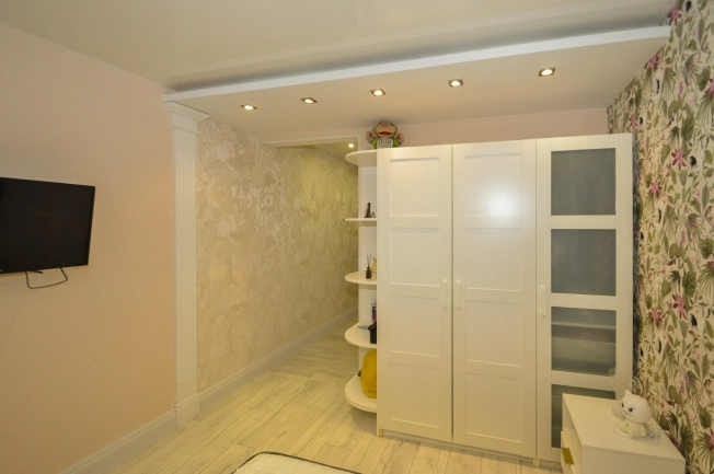 Купить двухкомнатную квартиру на улице Линейная в Новосибирской области. Вариант № 9545458, 10, площадь -  квм, цена 6000000 рублей