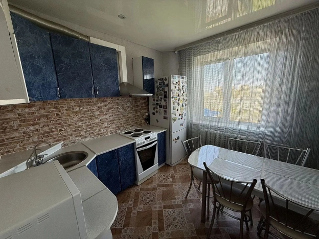 Купить квартиру в Тобольске. Вариант № 10263911, 0, площадь -  квм, цена 6050000 рублей