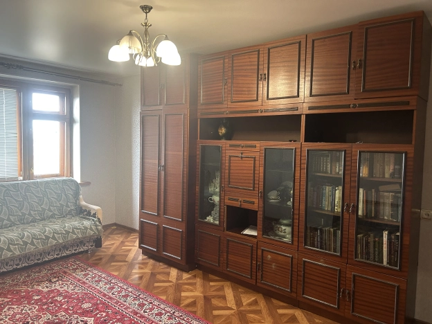 Купить квартиру в районе Красноармейский в Волгограде. Вариант № 33860, 1, площадь -  квм, цена 4100000 рублей