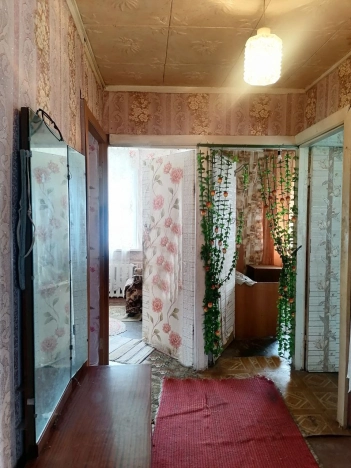 Купить дом в Брянской области. Вариант № 5563406, 4, площадь -  квм, цена 400000 рублей