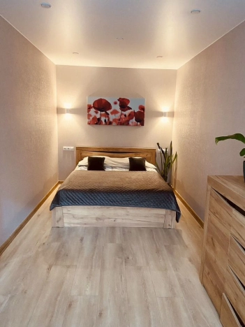 Купить двухкомнатную квартиру в районе Центральный в Калининграде. Вариант № 5237180, 7, площадь -  квм, цена 6900000 рублей