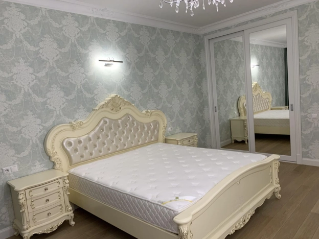 Купить квартиру в районе Раменки в Москве. Вариант № 51616, 0, площадь - квм, цена 49500000.0000 рублей