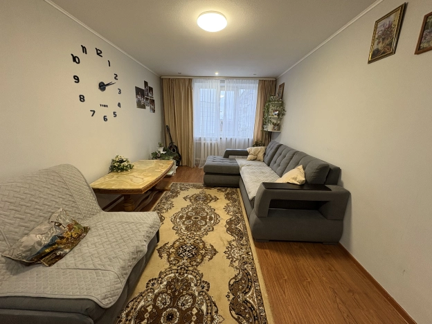 Купить многокомнатную квартиру в Архангельской области. Вариант № 8588001, 17, площадь -  квм, цена 6200000 рублей