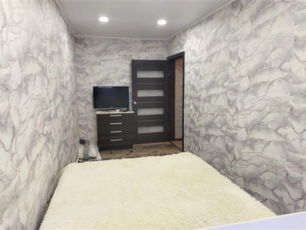 Купить многокомнатную квартиру на улице Строителей в Пензенской области. Вариант № 18024, 1, площадь -  квм, цена 2000000 рублей