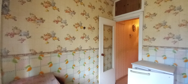 Купить однокомнатную квартиру на улице Школьная в Калужской области. Вариант № 11571, 5, площадь -  квм, цена 2200000 рублей