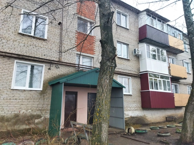 Купить многокомнатную квартиру на улице Строителей в Пензенской области. Вариант № 18024, 21, площадь -  квм, цена 2000000 рублей