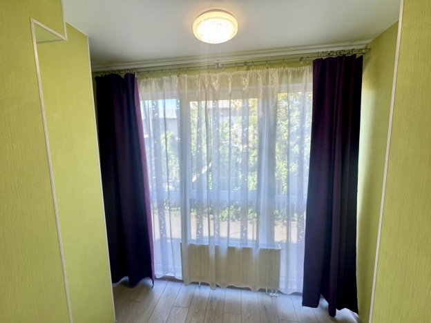 Снять однокомнатную квартиру на улице Зубковой в Рязани. Вариант № 3977541, 3, площадь - квм, цена 35000 рублей