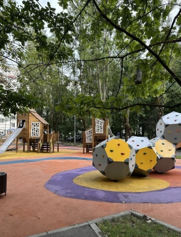 Купить квартиру в Москве. Вариант № 994965, 3, площадь - квм, цена 50000000.0000 рублей