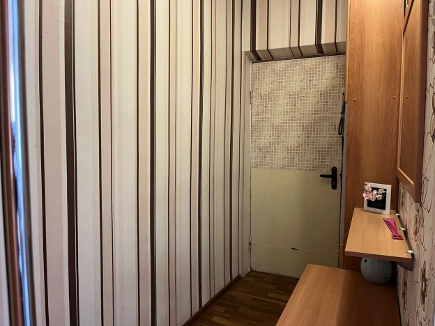 Купить квартиру в Белгороде. Вариант № 8409073, 4, площадь -  квм, цена 4150000 рублей