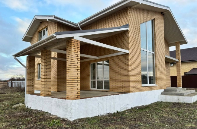 Купить дом на улице Дачная в Калуге. Вариант № 23369, 0, площадь -  квм, цена 10500000 рублей