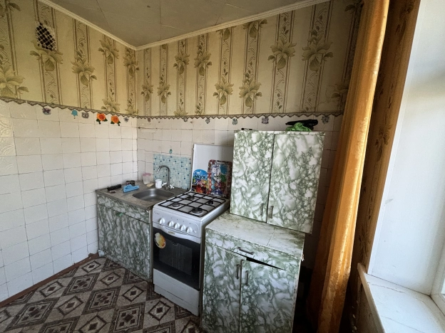 Купить однокомнатную квартиру на вторичке в Тульской области. Вариант № 38741, 3, площадь -  квм, цена 1899999 рублей