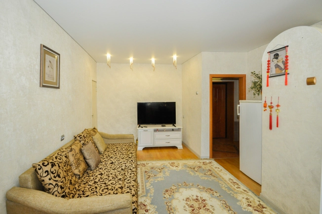 Купить двухкомнатную квартиру на улице Блюхера в Новосибирске. Вариант № 8154529, 7, площадь -  квм, цена 5300000 рублей