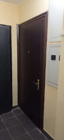 Купить квартиру в Москве. Вариант № 8104509, 8, площадь -  квм, цена 9990000 рублей