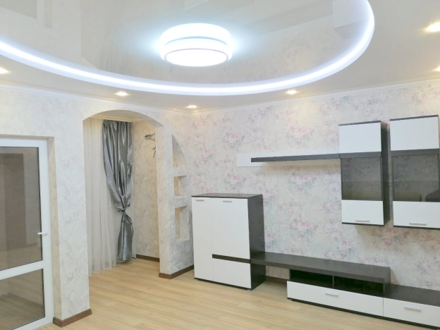 Купить двухкомнатную квартиру в Краснодаре. Вариант № 7610525, 10, площадь -  квм, цена 12400000 рублей