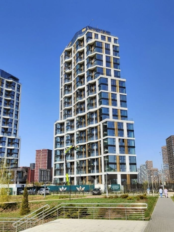 Купить квартиру на вторичке на улице Строительный проезд в Москве. Вариант № 10947832, 0, площадь -  квм, цена 46500000 рублей