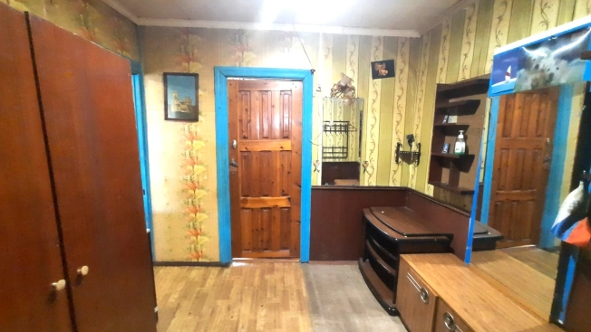 Купить дом в Микрорайоне Восточный, Тобольск в Тобольске. Вариант № 8020, 3, площадь -  квм, цена 3500000 рублей