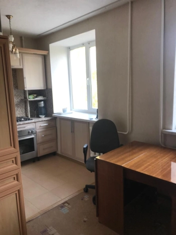 Снять квартиру на улице Гвардейская в Владимире. Вариант № 8156821, 6, площадь -  квм, цена 35000 рублей