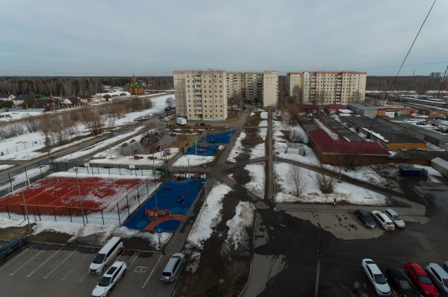 Купить трехкомнатную квартиру в Тюменской области. Вариант № 25989, 15, площадь -  квм, цена 4100000 рублей