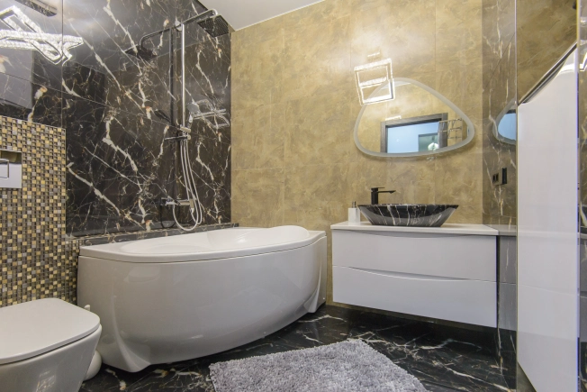 Купить четырехкомнатную квартиру в районе Кировский в Ростове-на-Дону. Вариант № 32633, 12, площадь -  квм, цена 39900000 рублей