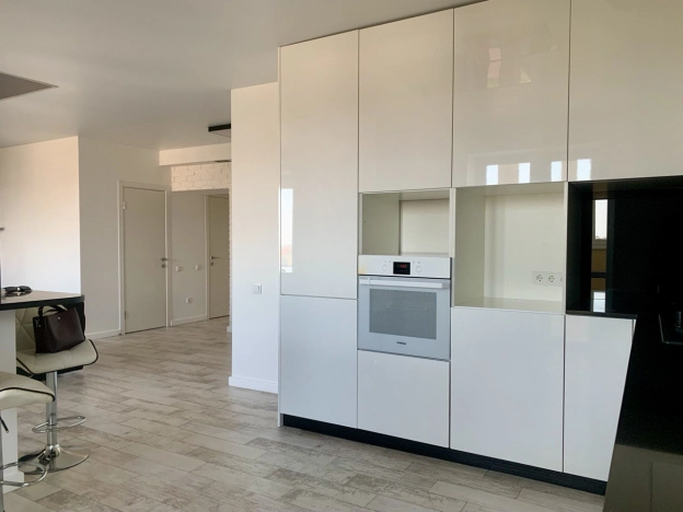 Купить двухкомнатную квартиру на улице Юрия Гагарина в Калининграде. Вариант № 51940, 12, площадь -  квм, цена 10990000 рублей