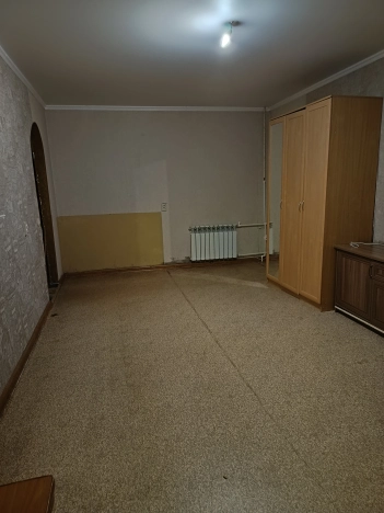 Купить трехкомнатную квартиру в Старом Осколе. Вариант № 9499200, 3, площадь -  квм, цена 5500000 рублей