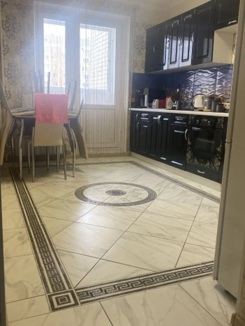 Купить квартиру в Москве. Вариант № 6161286, 8, площадь -  квм, цена 16000000 рублей