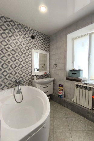 Купить двухкомнатную квартиру в Микрорайоне Юго-Восточный в Белгороде. Вариант № 1979825, 15, площадь -  квм, цена 6700000 рублей