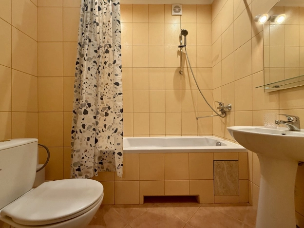 Снять квартиру в Калининграде. Вариант № 10232791, 11, площадь -  квм, цена 32000 рублей