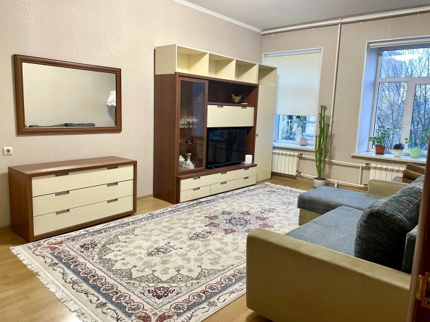 Купить трехкомнатную квартиру в Санкт-Петербурге. Вариант № 9458212, 5, площадь -  квм, цена 26500000 рублей