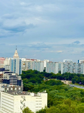 Купить квартиру в Москве. Вариант № 2081439, 34, площадь - квм, цена 21850000.0000 рублей