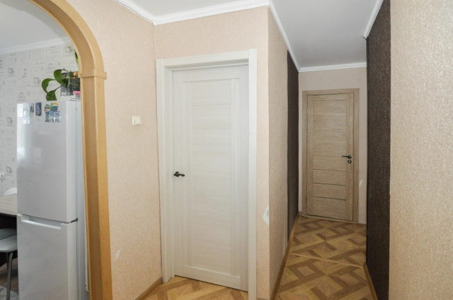 Купить квартиру в Новосибирске. Вариант № 10593133, 15, площадь - квм, цена 3999000 рублей