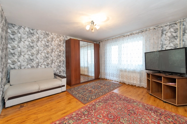 Купить двухкомнатную квартиру в Микрорайоне 142-й, Магнитогорск в Магнитогорске. Вариант № 6632370, 13, площадь -  квм, цена 4100000 рублей