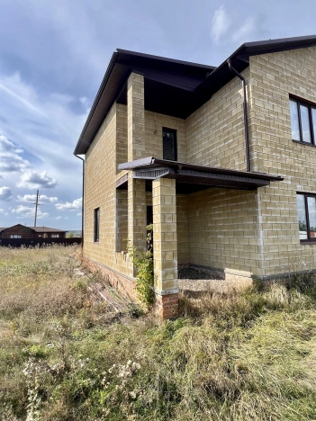 Купить дом на улице Везельская в Белгороде. Вариант № 5445720, 7, площадь -  квм, цена 6500000 рублей