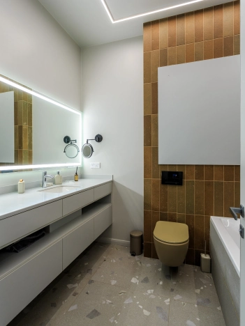 Купить трехкомнатную квартиру у метро Физтех в Химках. Вариант № 23988, 21, площадь -  квм, цена 21700000 рублей