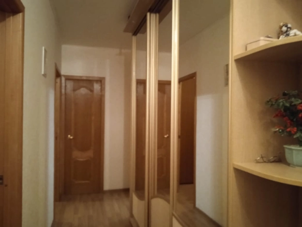 Купить трехкомнатную квартиру на улице Кропоткина в Воронеже. Вариант № 1433, 10, площадь -  квм, цена 8500000 рублей