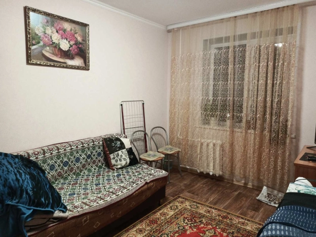 Купить трехкомнатную квартиру в Тюменской области. Вариант № 435039, 5, площадь -  квм, цена 4200000 рублей