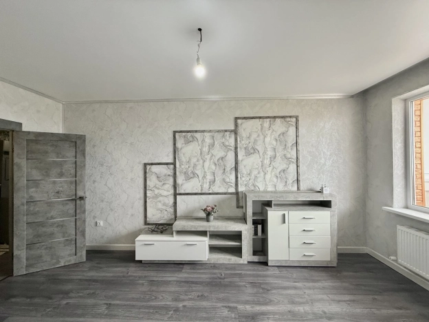 Купить двухкомнатную квартиру в Краснодаре. Вариант № 8320986, 7, площадь -  квм, цена 7400000 рублей