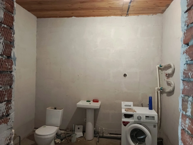 Купить дом в Новосибирске. Вариант № 407395, 4, площадь -  квм, цена 5499999 рублей